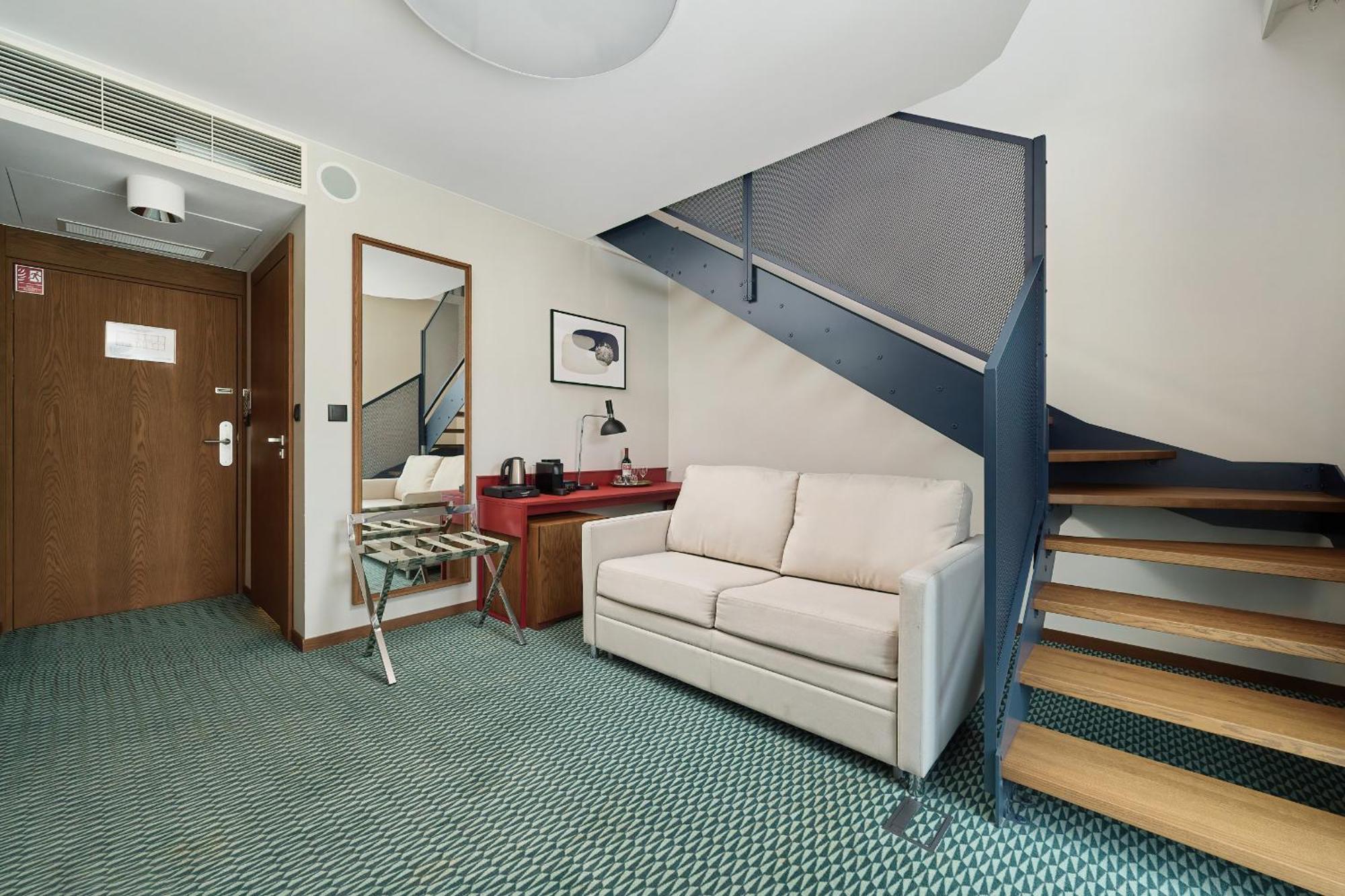 Gwarna Aparthotel City Center Wroclaw By Noclegi Renters Exterior photo